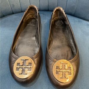 Tory Burch Reva Black Leather Flats Gold Logo 9